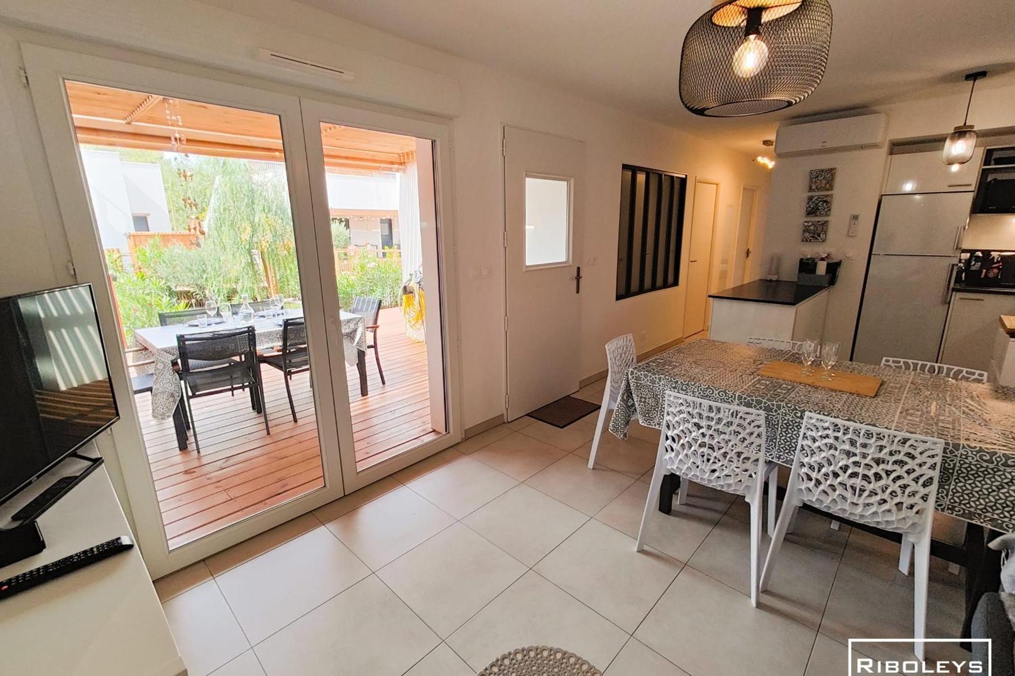 Villa T3 Climatisee En Residence Avec Piscine 维亚斯 外观 照片