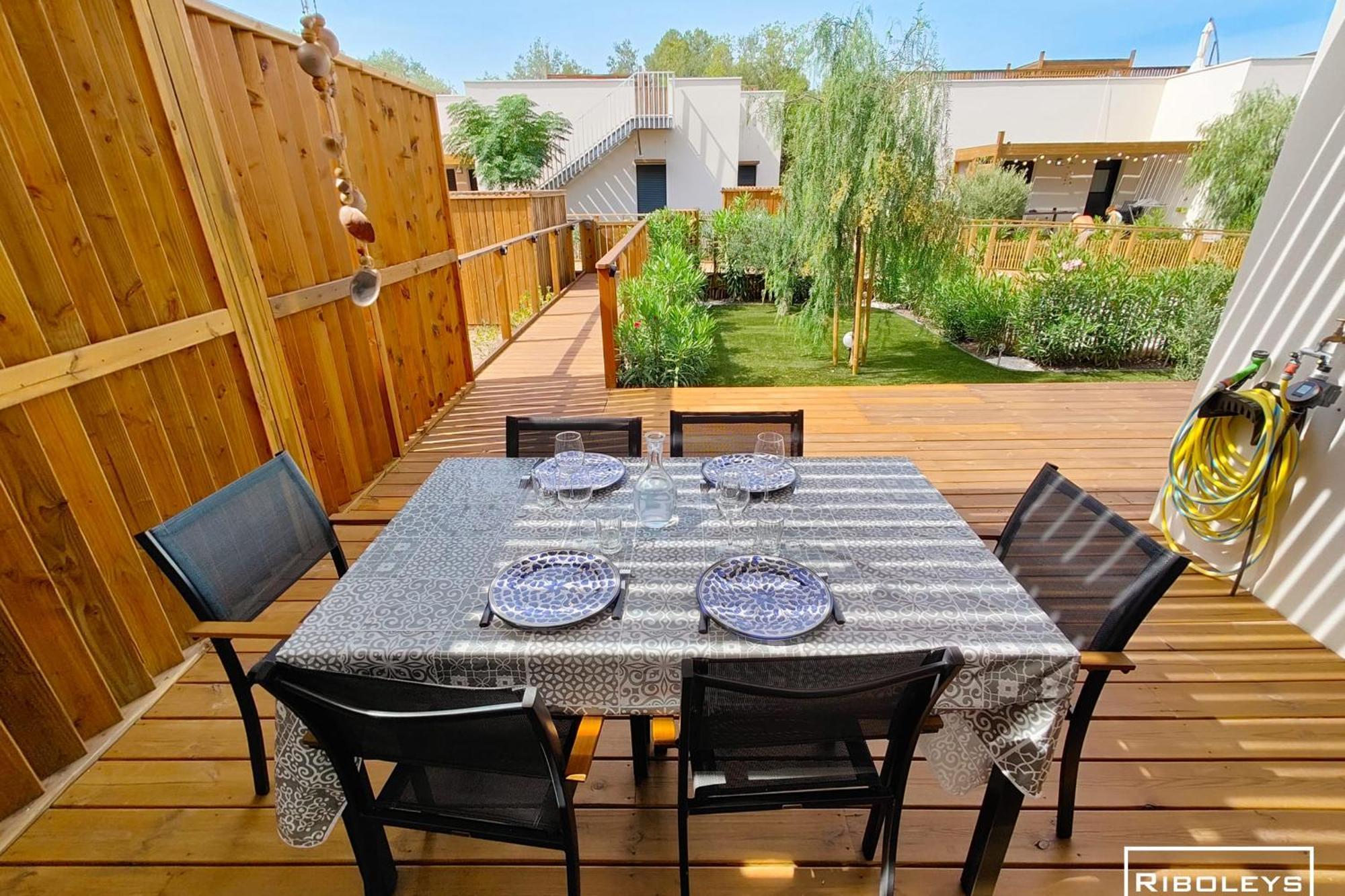 Villa T3 Climatisee En Residence Avec Piscine 维亚斯 外观 照片